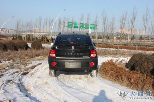 純SUV-大連龐大雙龍汽車越野試駕會啟幕